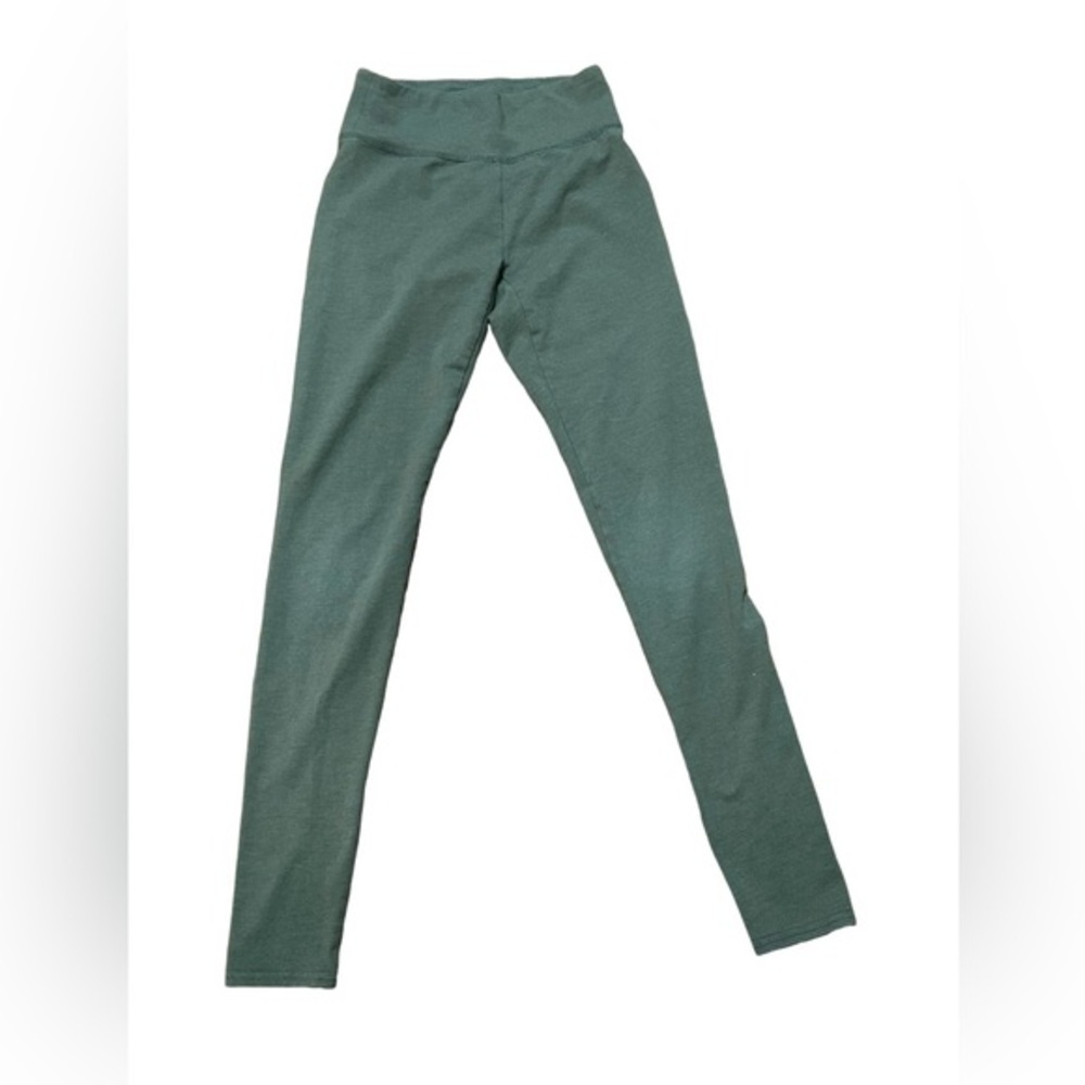 Offline by Aerie Chill Play Move Leggings. New - size XS